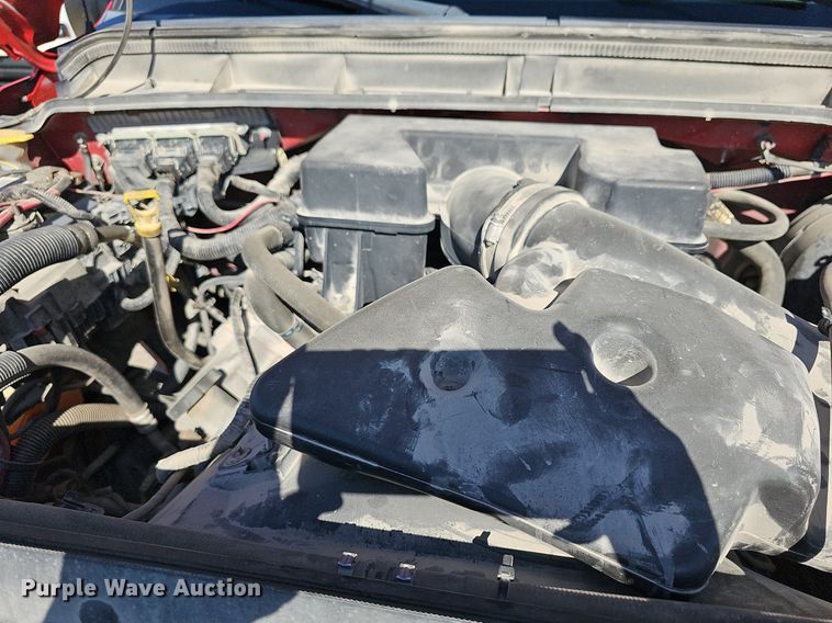 image for item DR5767 1994 Ford 7740 Powerstar SLE Tiger Special  tractor