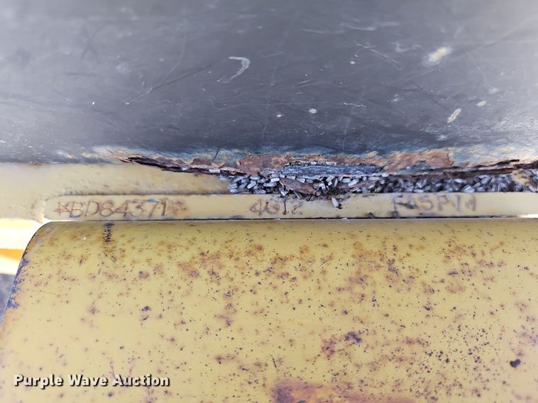 image for item DR5767 1994 Ford 7740 Powerstar SLE Tiger Special  tractor