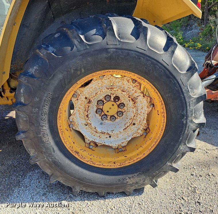 image for item DR5767 1994 Ford 7740 Powerstar SLE Tiger Special  tractor