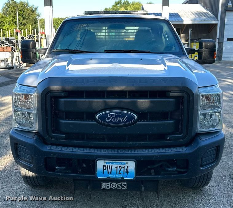 image for item DS2229 2016 Ford F350 Super Duty  SuperCab pickup truck