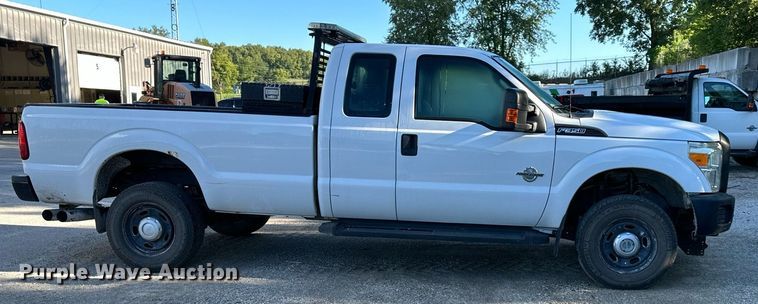 image for item DS2229 2016 Ford F350 Super Duty  SuperCab pickup truck