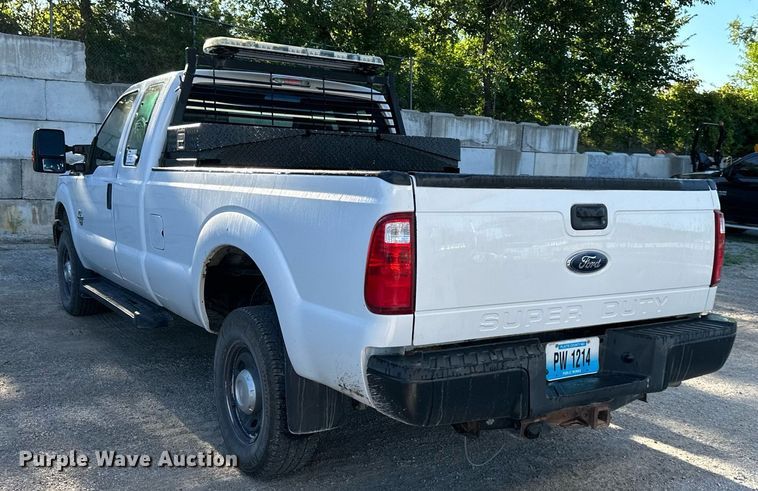 image for item DS2229 2016 Ford F350 Super Duty  SuperCab pickup truck