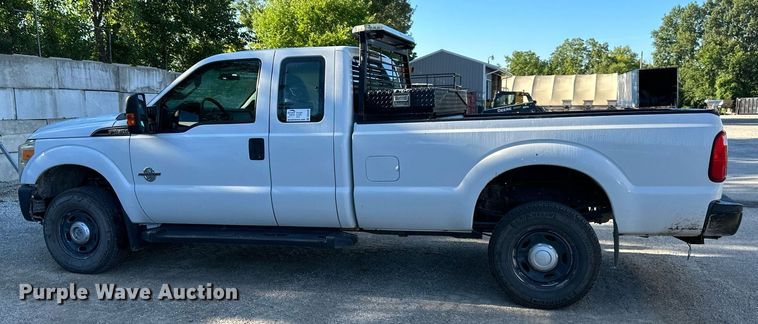 image for item DS2229 2016 Ford F350 Super Duty  SuperCab pickup truck
