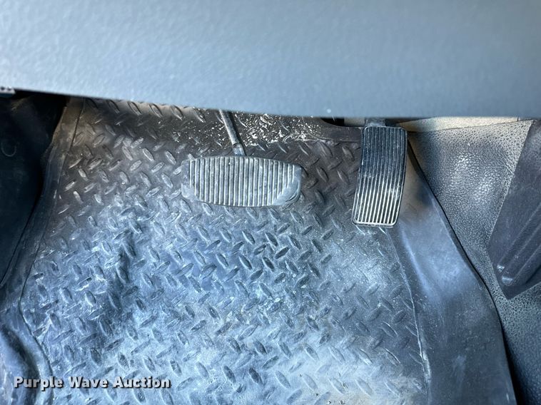 image for item DS2229 2016 Ford F350 Super Duty  SuperCab pickup truck