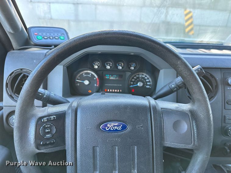 image for item DS2229 2016 Ford F350 Super Duty  SuperCab pickup truck