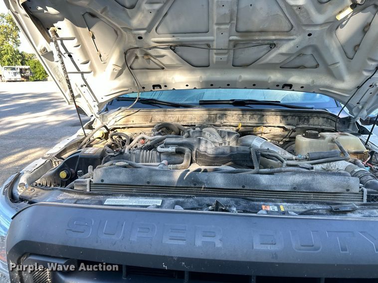 image for item DS2229 2016 Ford F350 Super Duty  SuperCab pickup truck