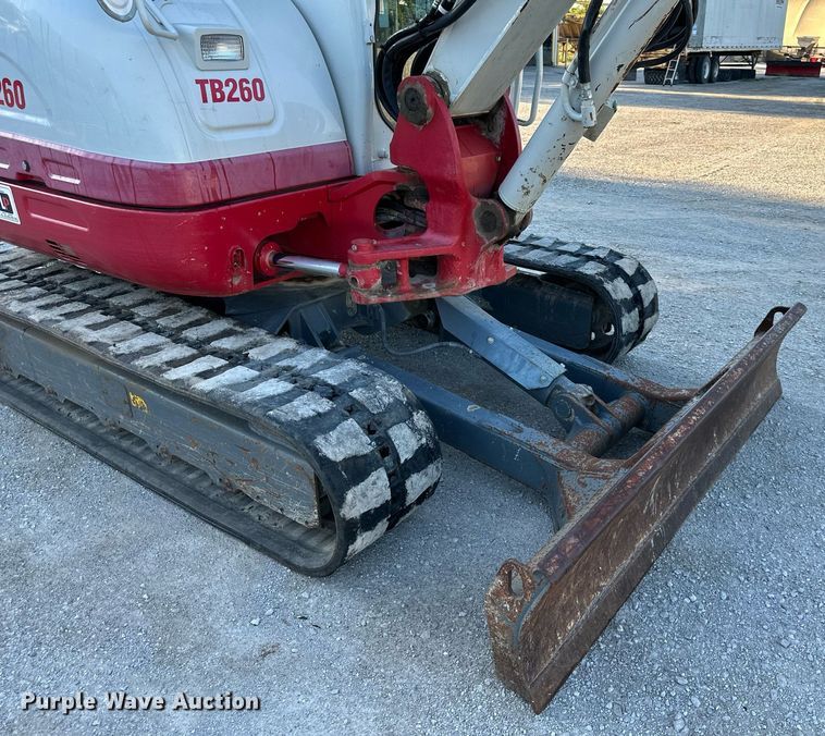 image for item DS2230 2016 Takeuchi TB260  mini excavator