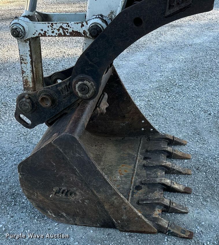 image for item DS2230 2016 Takeuchi TB260  mini excavator