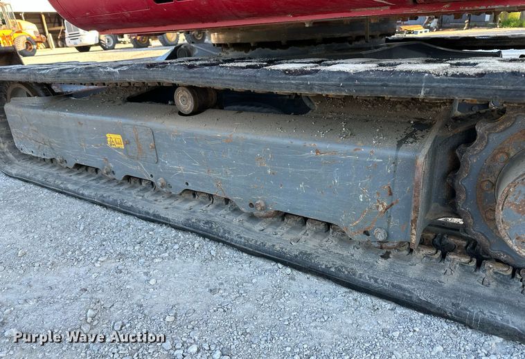 image for item DS2230 2016 Takeuchi TB260  mini excavator