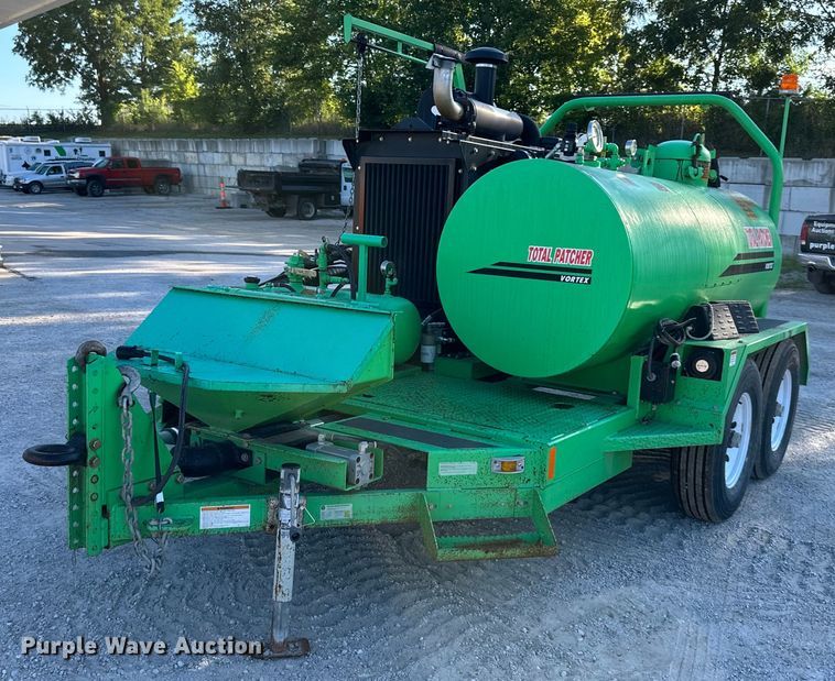 image for item DS2231 2018 Total Patcher Vortex  pot hole patcher