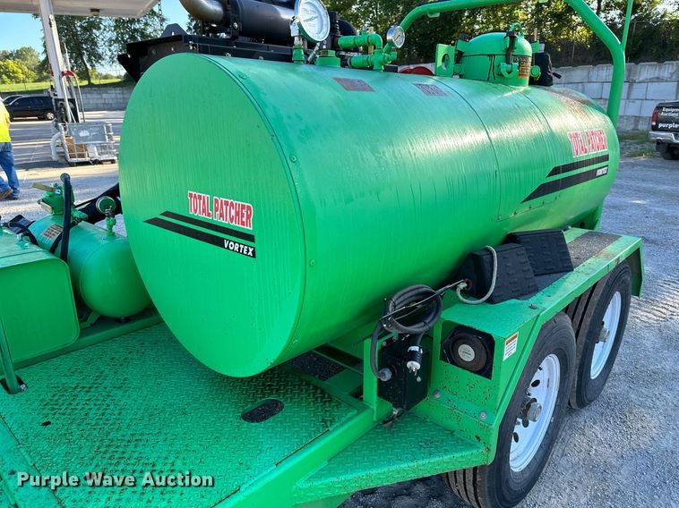 image for item DS2231 2018 Total Patcher Vortex  pot hole patcher