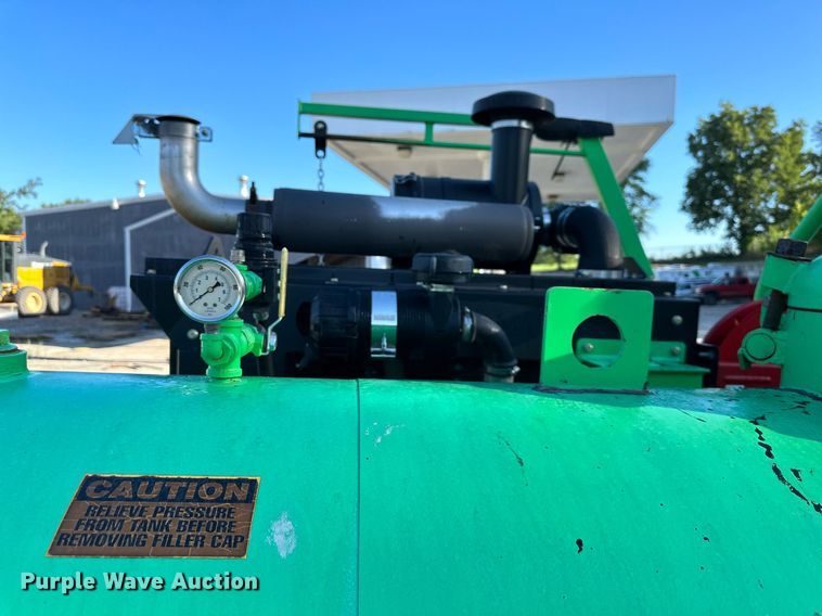 image for item DS2231 2018 Total Patcher Vortex  pot hole patcher