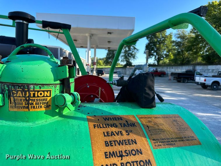 image for item DS2231 2018 Total Patcher Vortex  pot hole patcher