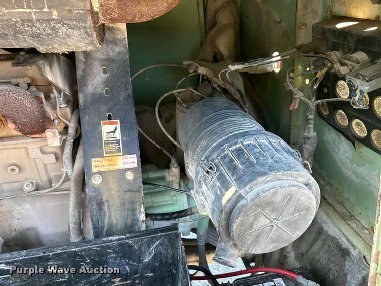 image for item DS2232 Sullair 185DPQ-JD  air compressor