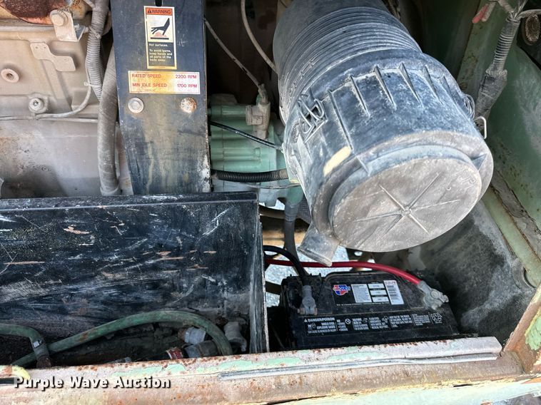 image for item DS2232 Sullair 185DPQ-JD  air compressor