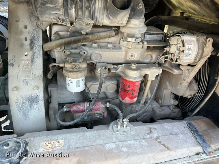 image for item DS2232 Sullair 185DPQ-JD  air compressor