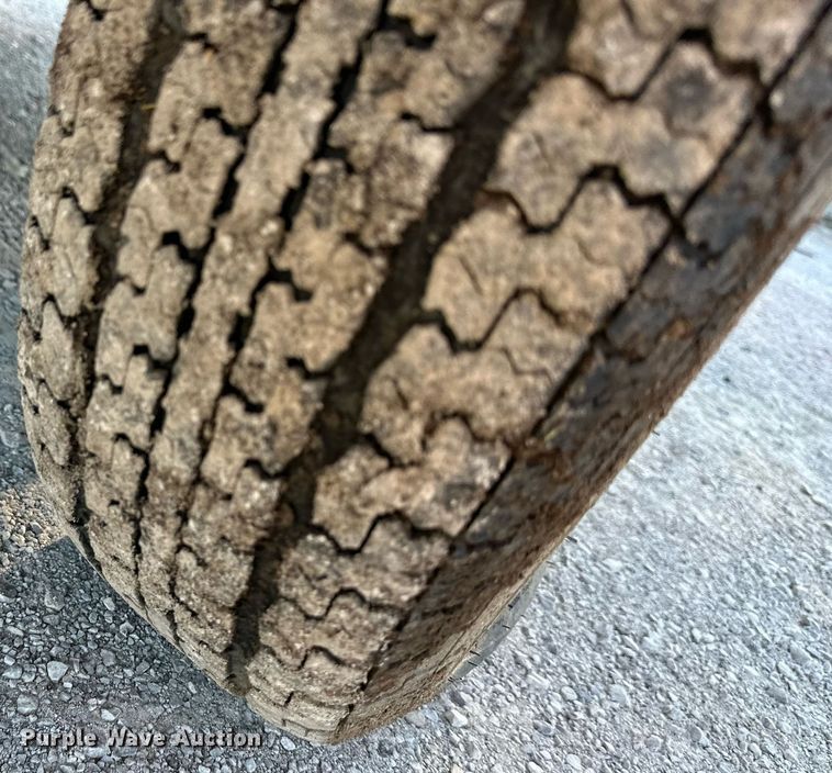 image for item DS2232 Sullair 185DPQ-JD  air compressor