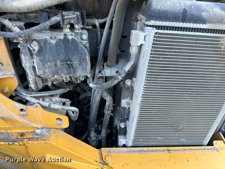 image for item DS2233 2017 John Deere 331G  tracked skid steer loader