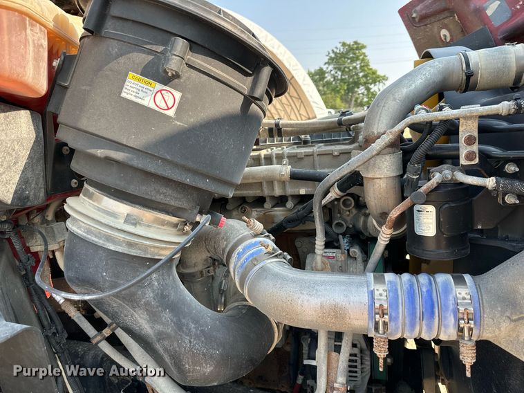 image for item DS2295 2014 Freightliner 114SD  dump truck