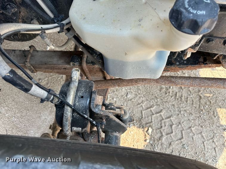 image for item DS2295 2014 Freightliner 114SD  dump truck