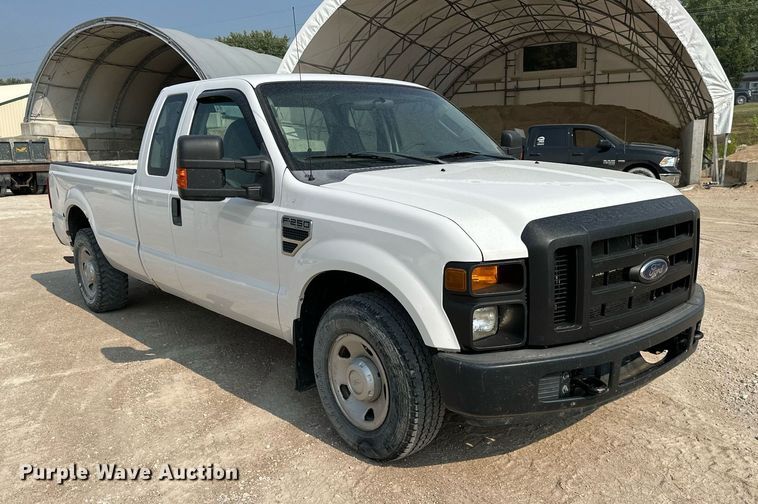 image for item DS2296 2009 Ford F250 Super Duty XL  SuperCab pickup truck