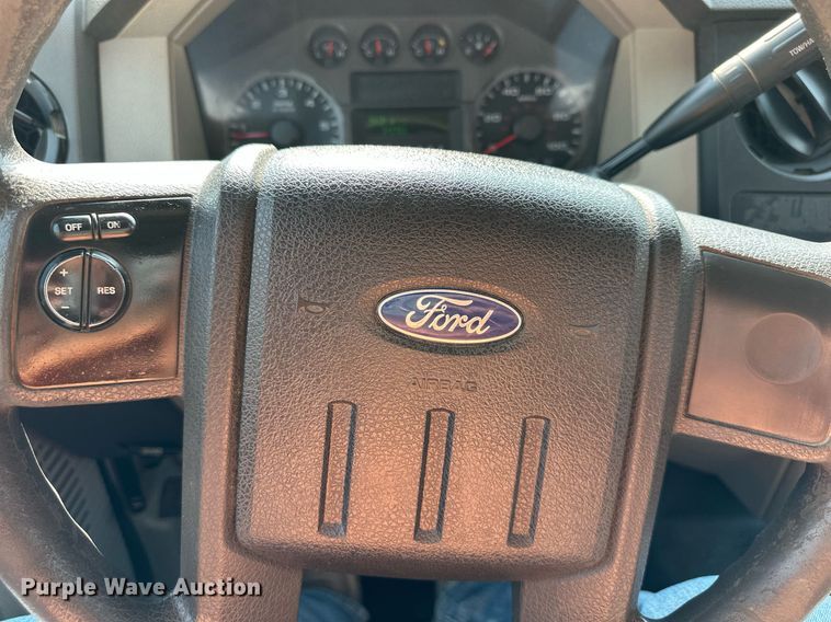 image for item DS2296 2009 Ford F250 Super Duty XL  SuperCab pickup truck