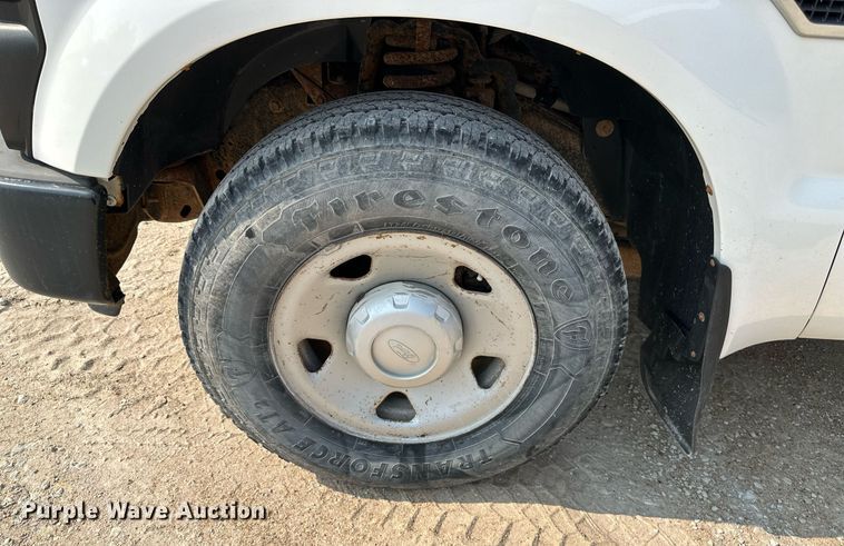 image for item DS2296 2009 Ford F250 Super Duty XL  SuperCab pickup truck