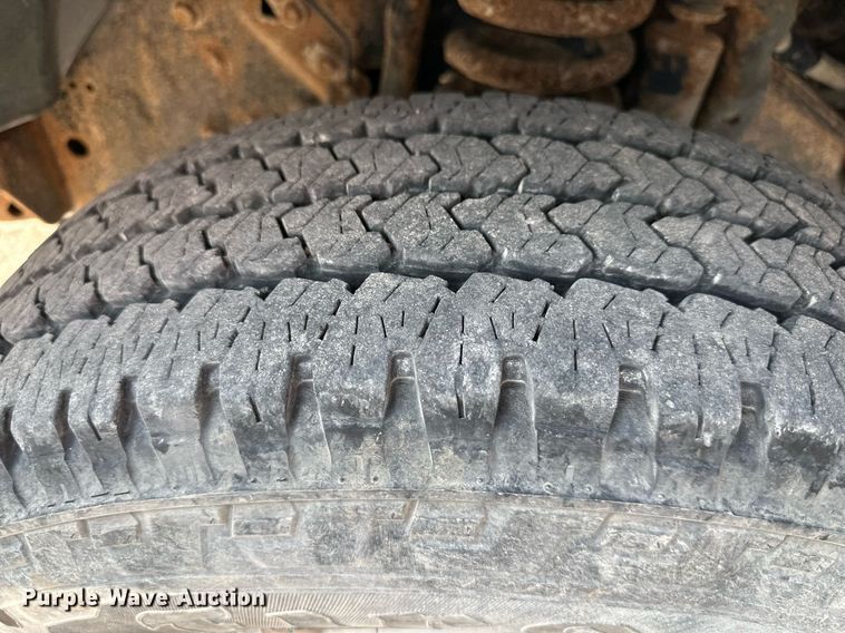 image for item DS2296 2009 Ford F250 Super Duty XL  SuperCab pickup truck