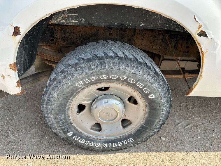 image for item DS2296 2009 Ford F250 Super Duty XL  SuperCab pickup truck