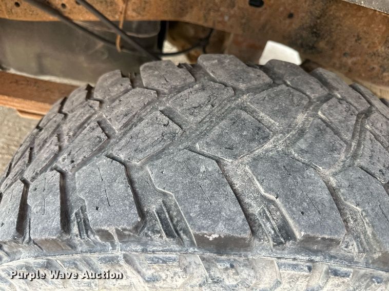 image for item DS2296 2009 Ford F250 Super Duty XL  SuperCab pickup truck