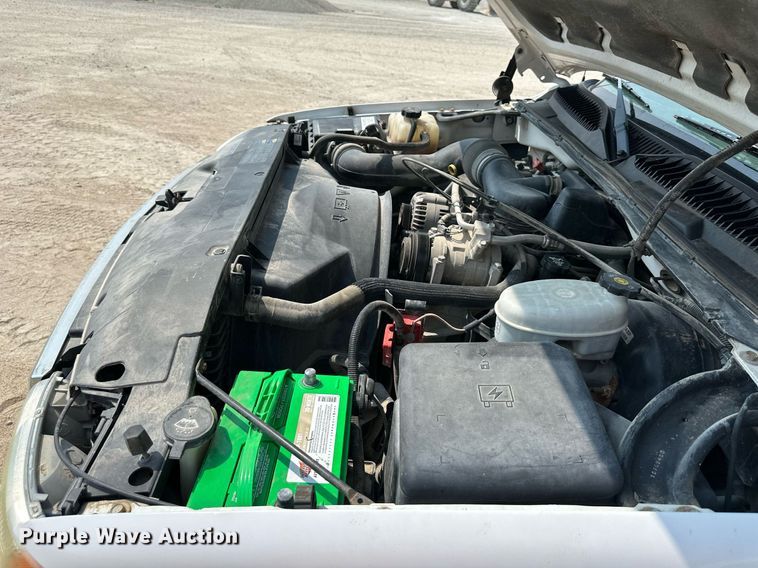 image for item DS2297 2004 GMC Sierra 1500  pickup truck