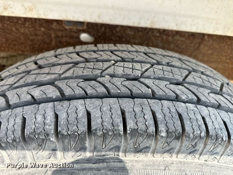 image for item DS2297 2004 GMC Sierra 1500  pickup truck