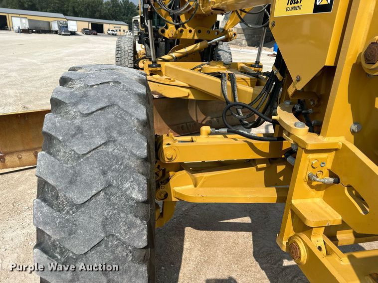 image for item DS2298 2012 Caterpillar 120M2  motor grader