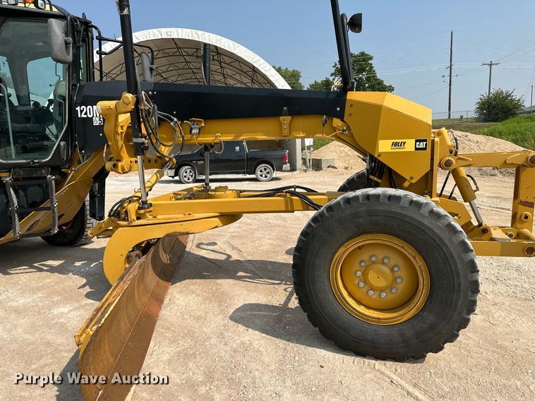 image for item DS2298 2012 Caterpillar 120M2  motor grader