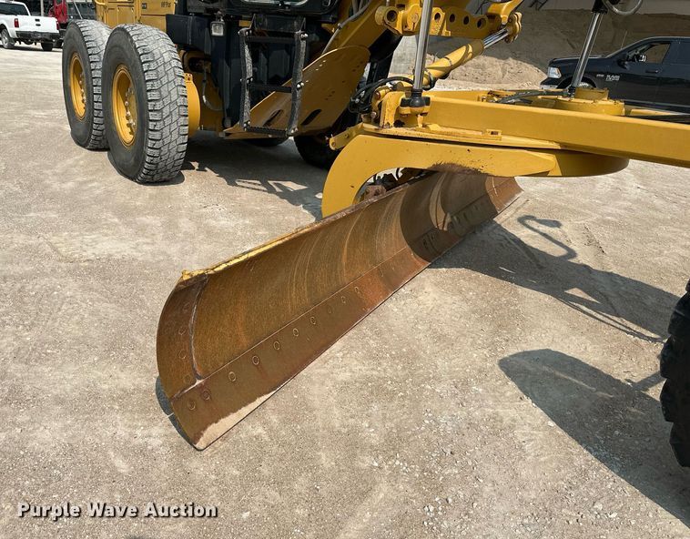 image for item DS2298 2012 Caterpillar 120M2  motor grader