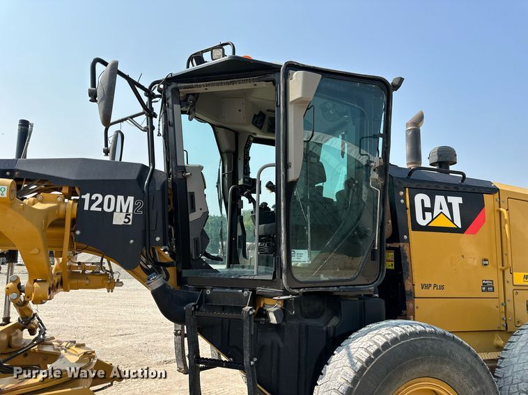image for item DS2298 2012 Caterpillar 120M2  motor grader