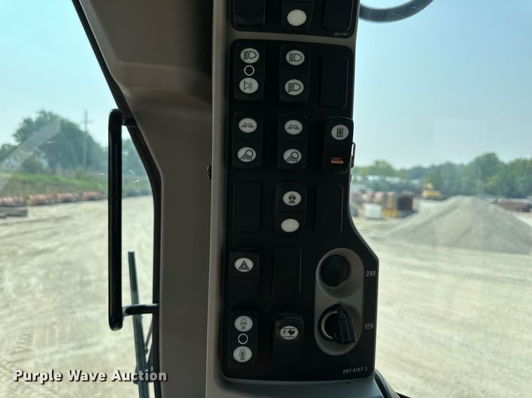 image for item DS2298 2012 Caterpillar 120M2  motor grader