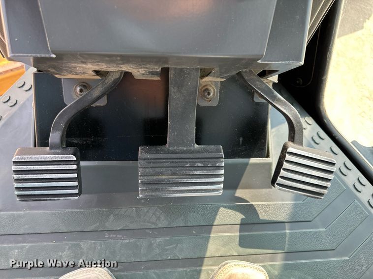 image for item DS2298 2012 Caterpillar 120M2  motor grader