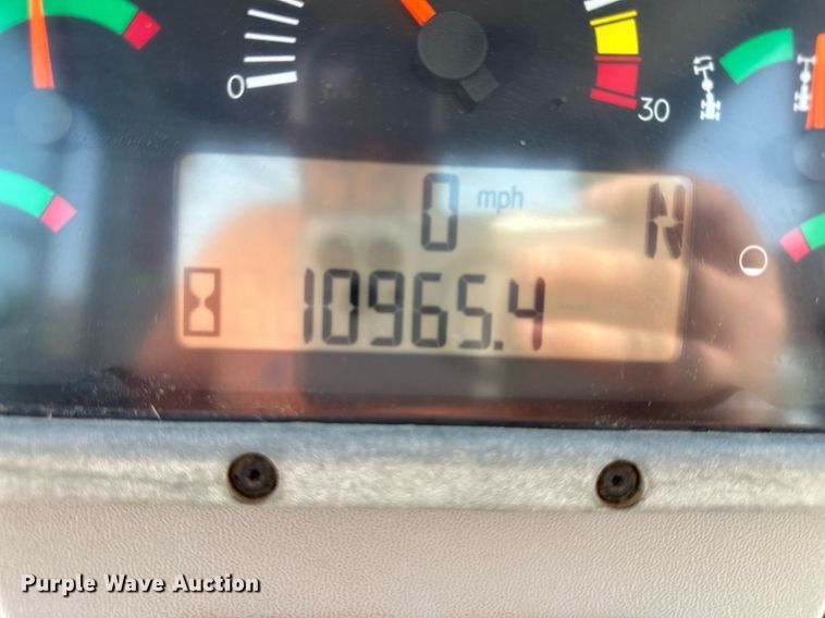 image for item DS2298 2012 Caterpillar 120M2  motor grader