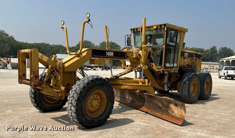 image for item DS2299 2007 Caterpillar 140H  motor grader