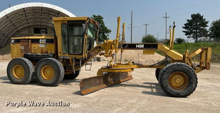 image for item DS2299 2007 Caterpillar 140H  motor grader
