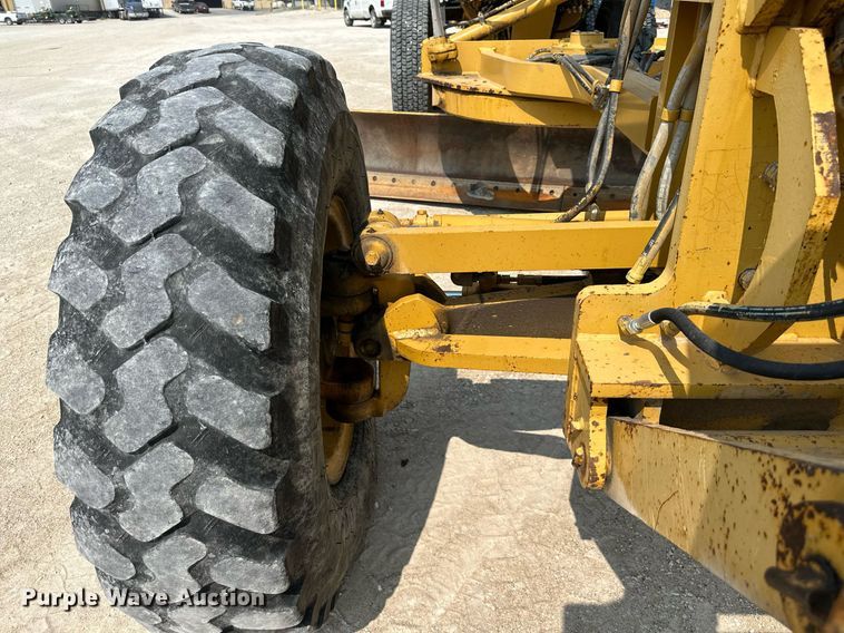 image for item DS2299 2007 Caterpillar 140H  motor grader