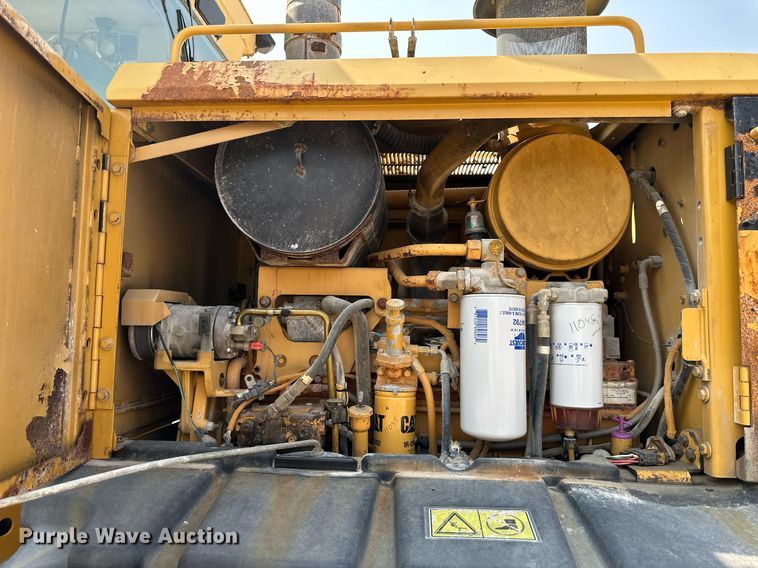 image for item DS2299 2007 Caterpillar 140H  motor grader