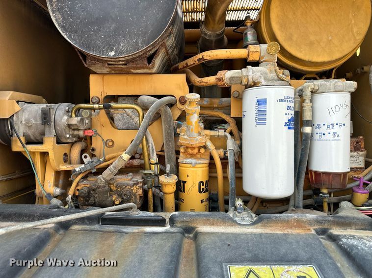 image for item DS2299 2007 Caterpillar 140H  motor grader