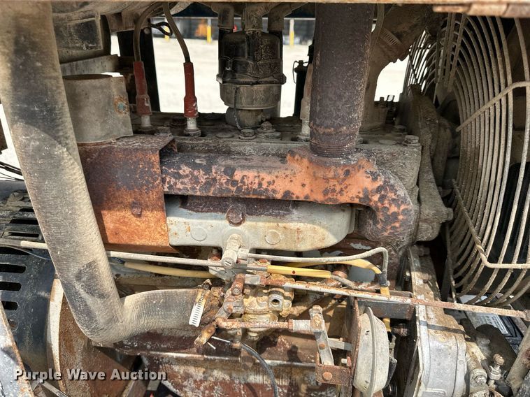 image for item DS2300 Miller Big 40  welder