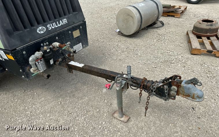 image for item DS2301 Sullair 185  air compressor