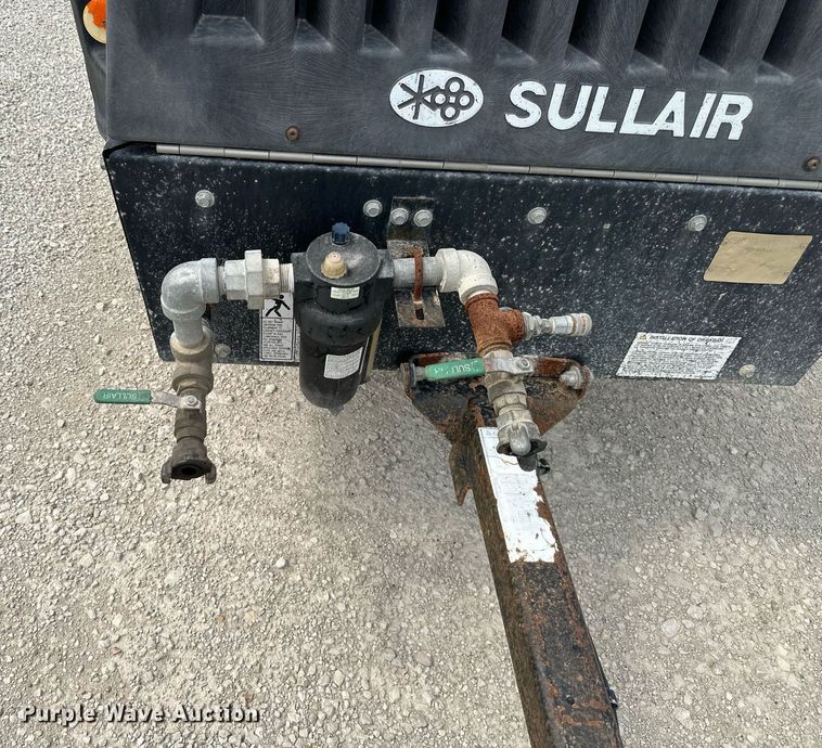 image for item DS2301 Sullair 185  air compressor