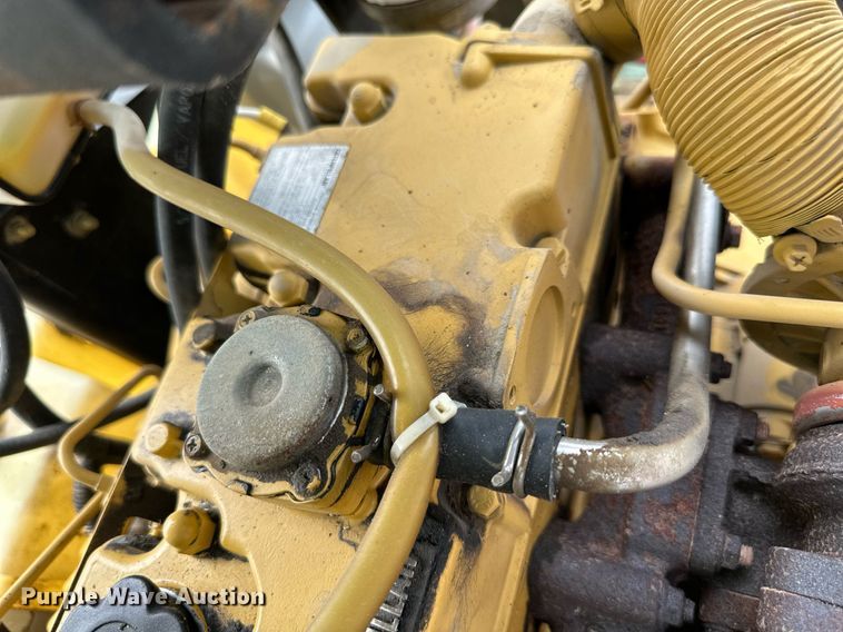 image for item DS2301 Sullair 185  air compressor