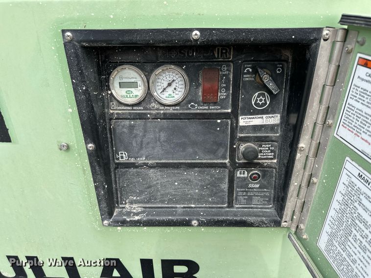 image for item DS2301 Sullair 185  air compressor