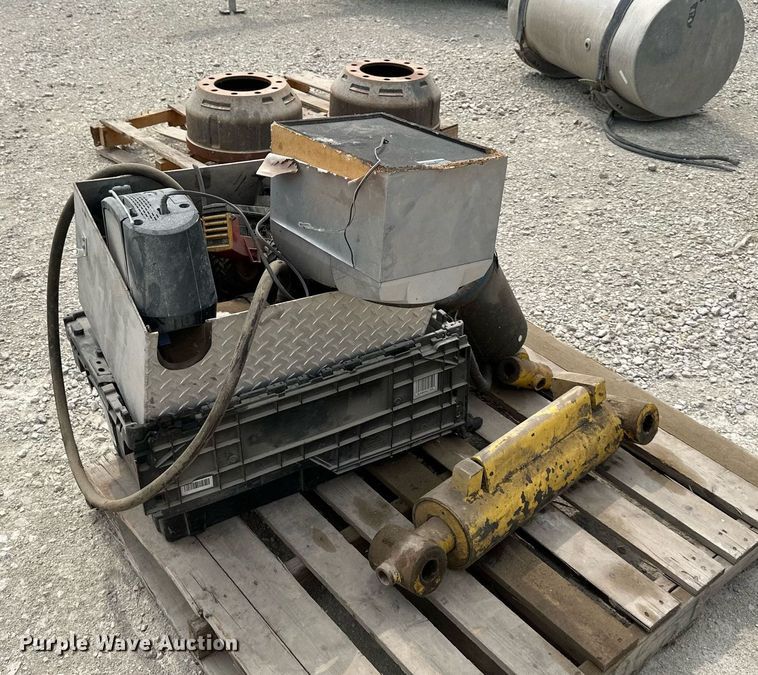 image for item DS2303 Tools